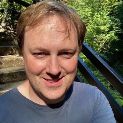 Dennis@hachyderm.io