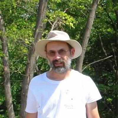 vnikolov@ieji.de