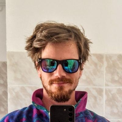aronlr@mastodon.social